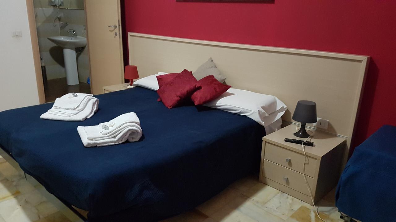 Domus Roma 호텔 외부 사진